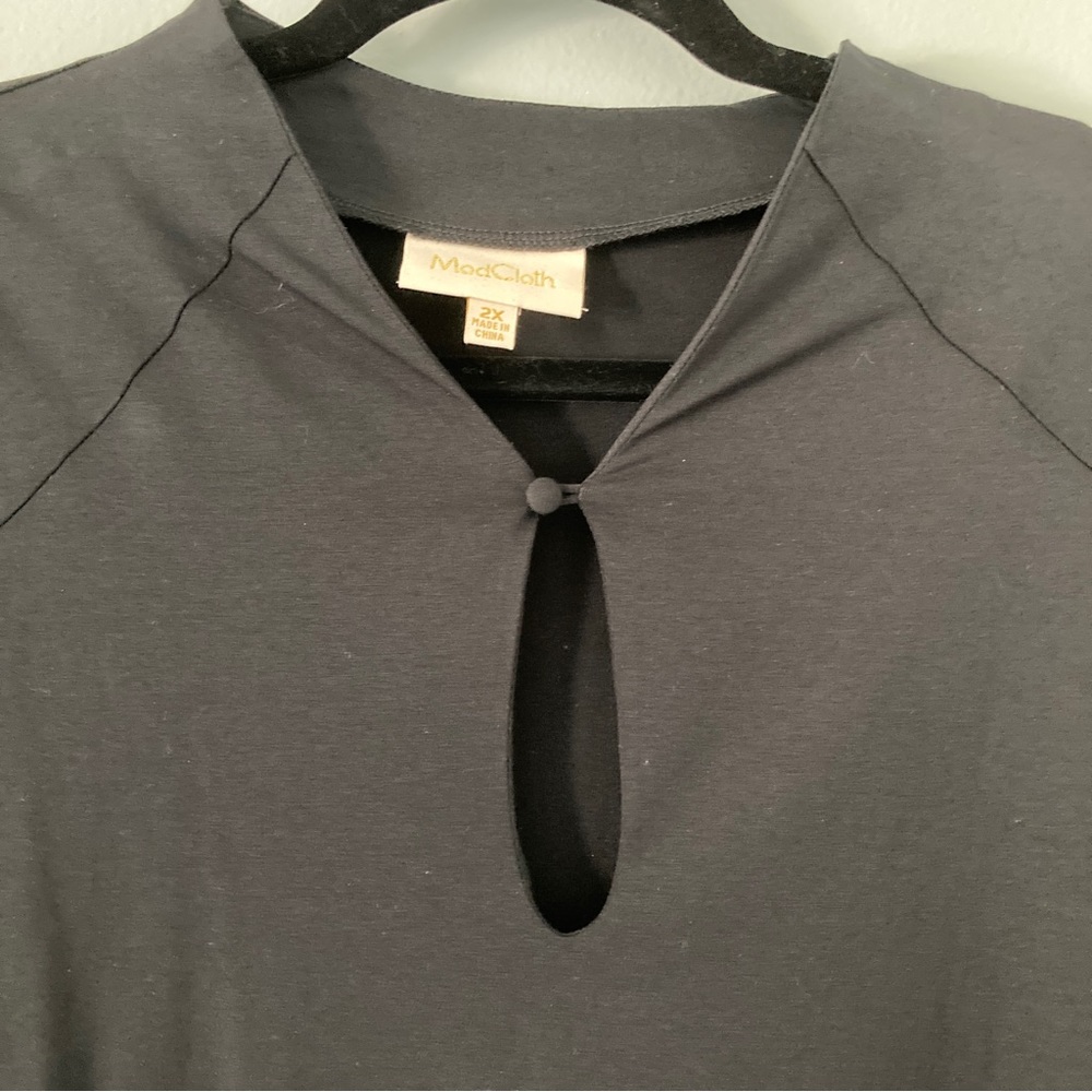 ModCloth Top - Picture 2 of 4